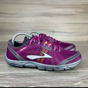 Brooks Pure Connect Running shoes womens 9